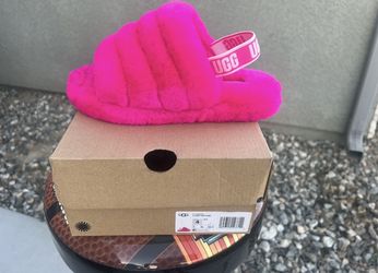 UGG Fluffy Yea Slide