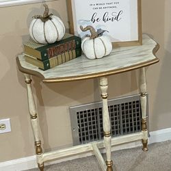 Console table 