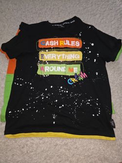 Mens set Shirt LARGE shorts MEDIUm (shirt has a tear)