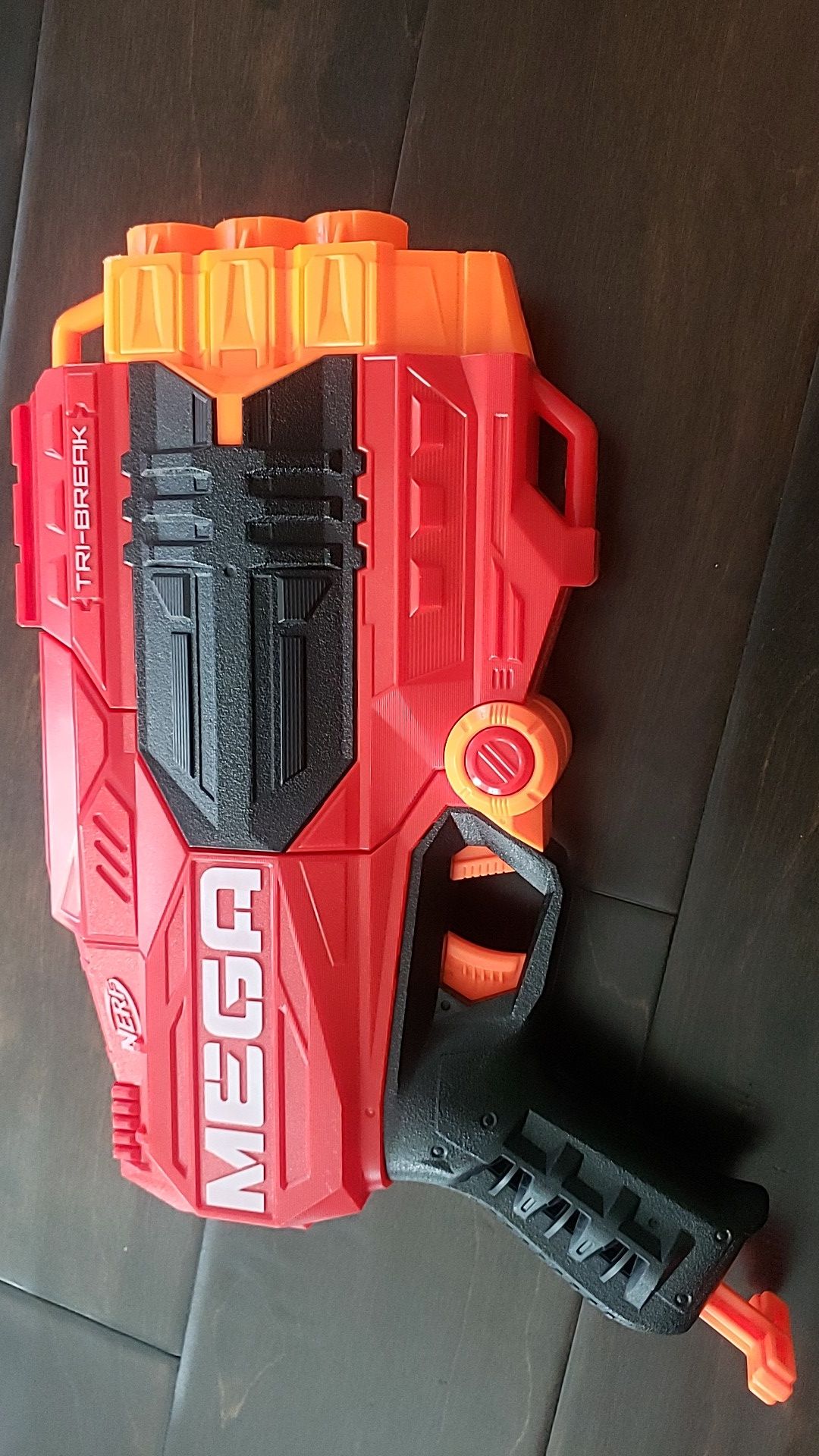 MEGA nerf gun without bullets.