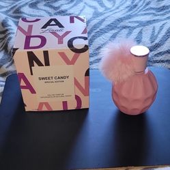 Sweet Candy - Ariana Grande clone. Smells Sweet And Fun