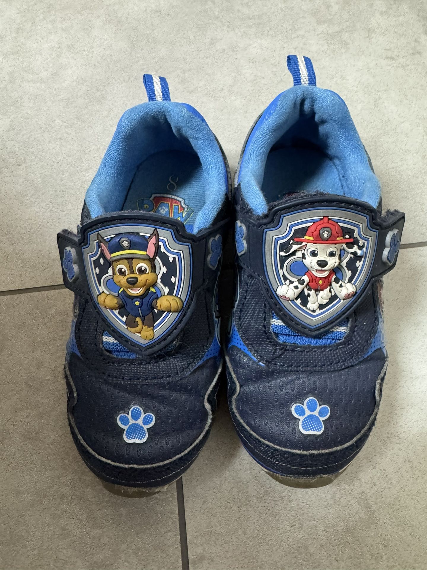 Paw Patrol Boys' Running Shoes size 8 light up