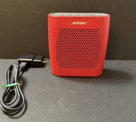 Bose SoundLink Color 415859 Bluetooth Speaker Red – Tested, USB Cable & Plug