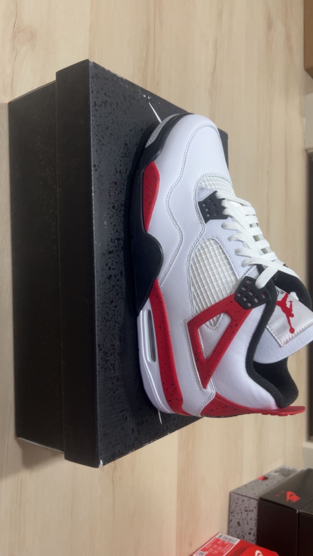 Jordan 4 Red Cement Sz 11 DS