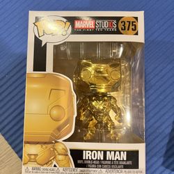 Marvel funko pop! Box#375 Iron Man Box#378 Groot