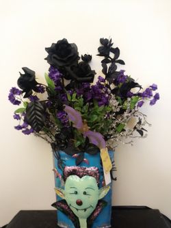 Frankie Halloween Wall bucket