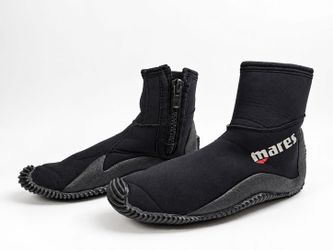 Mares 5mm Neoprene Dive Boots Size 10 – Excellent Condition