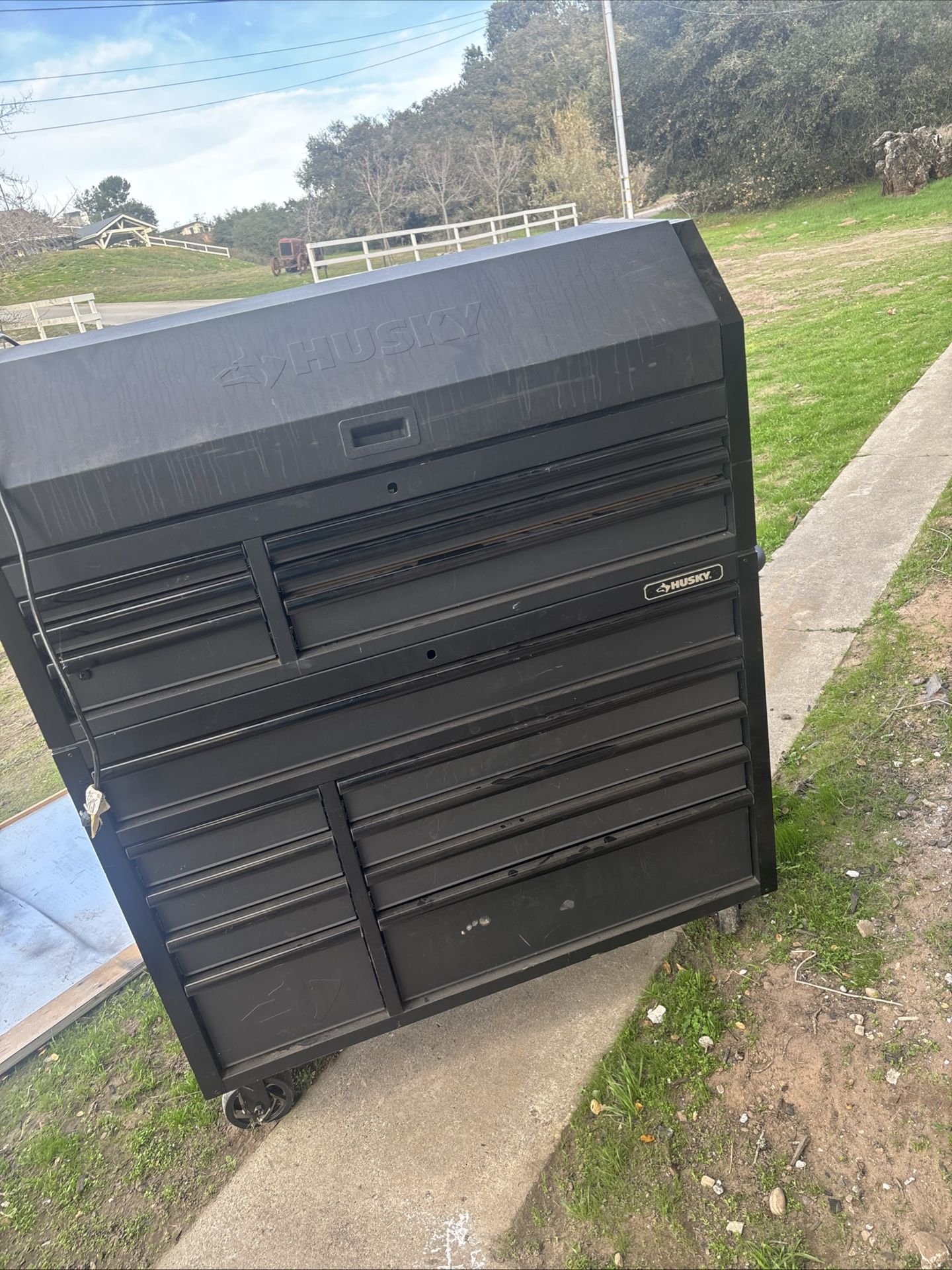 Huge Husky Toolbox