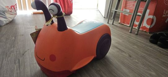 Snail Ride Buggly Wuggly