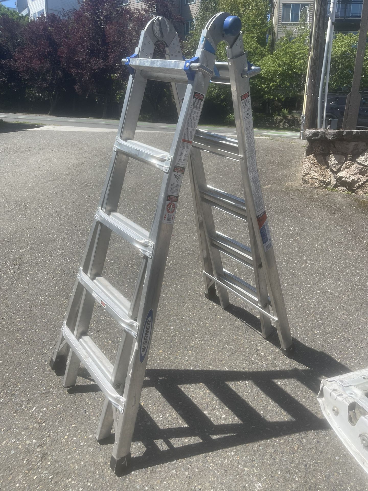 21 Foot Articulated Ladder