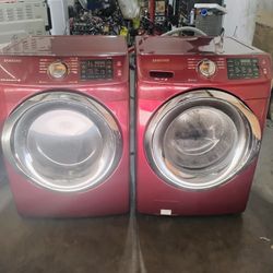 Samsung. Stackable Washer And Dryer Electric 