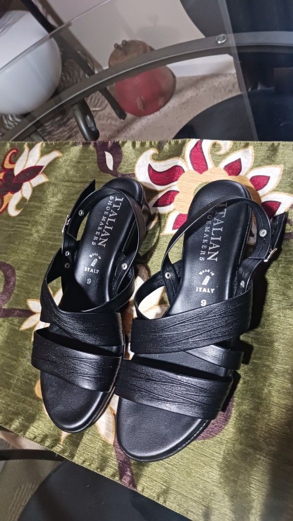 Italian Shoemakers Cushioned Back strap Wedge Heel Sandals