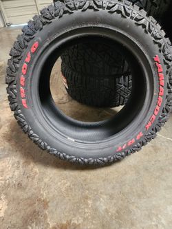 SET NEW TIRES 33X12 50 20 ARROYO XRT $1.120 INSTALACIÓN Y BALANCEO