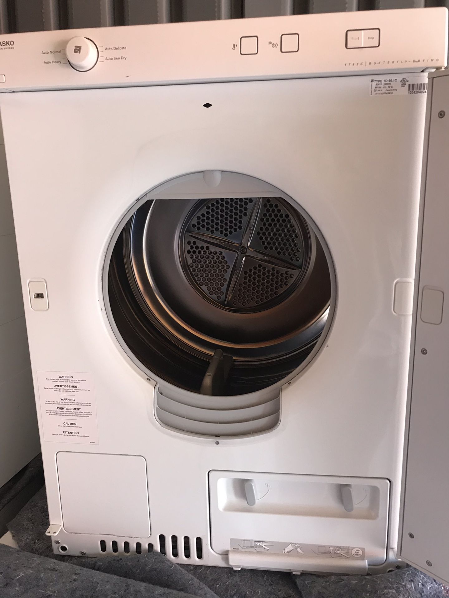 Ventless $100 Asko Dryer - 24 inch - T754CW - normally$1000