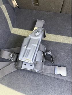 Safariland Drop Leg Holster (Black)