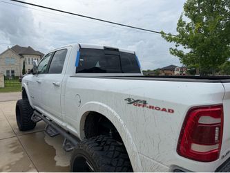 Auto glass