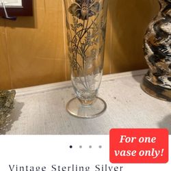VINTAGE SILVER CITY 2 GLASS VASES W/SILVER OVERLAY FLANDERS POPPY PATTERN RETAILS FOR $42.33 EACH 