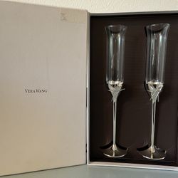 Vera Wang Love Knots Champagne Flutes