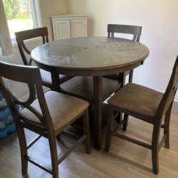 Kitchen Table 4x Chairs 