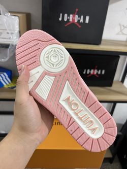 Louis sneakers many more colors available