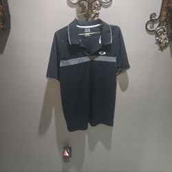 Mens Oakley Size M
