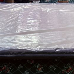 🛏️ Brand New Full-Size Bed Set – Mattress + Frame + Cover