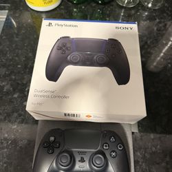 Mint PS5 Remote  $45