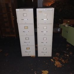 Office File Cabinet  / Key Lock