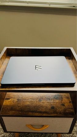 2024 MacBook Air 13 inch 8 GB