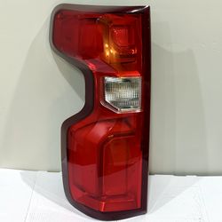 Chevrolet Silverado 2019-2023 LH Driver LED Tail Light OEM w/ Harness