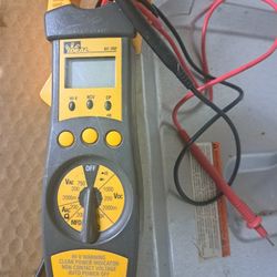 Ideal 61-702 Voltage Tester