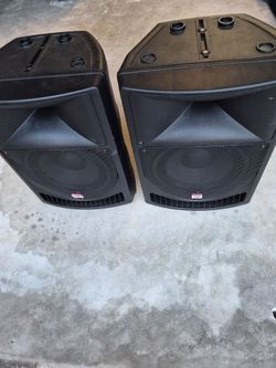 DJ Speakers