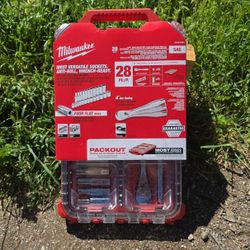 Milwaukee 28pc Standard Socket Set