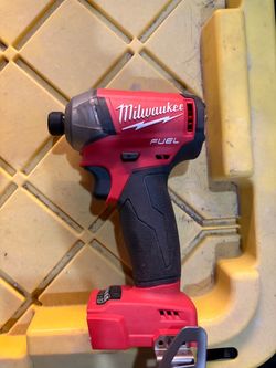 Milwauke surge impact 18v