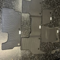 BRAND NEW! Land Rover Defender Floor Mats
