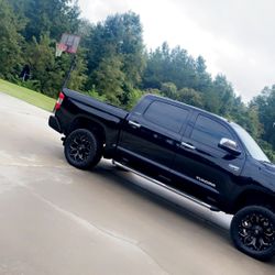 2016 Toyota Tundra