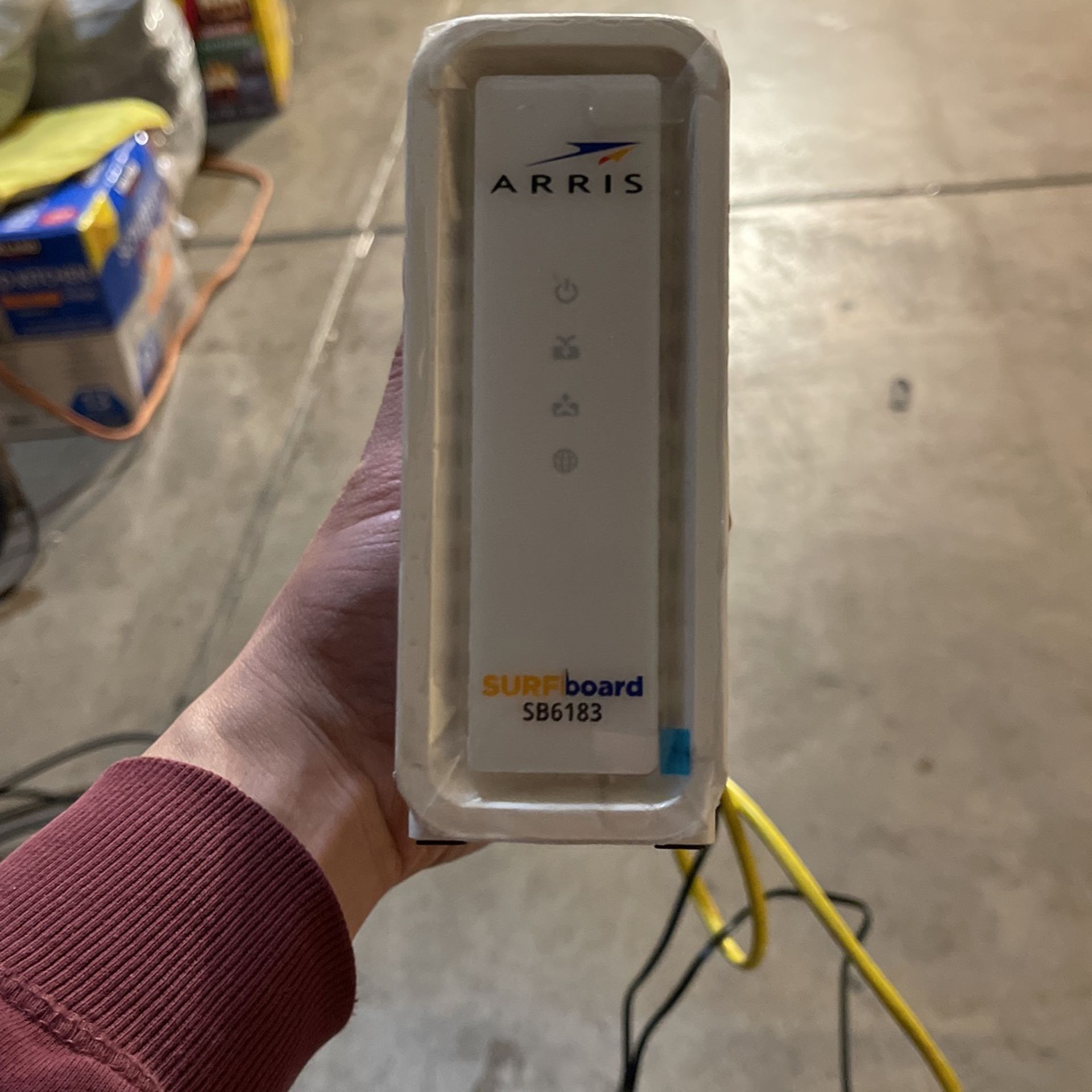 Arris Surfboard SB6183