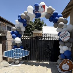 Dodgers Balloon Arch 