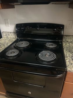 GE Electric Stove