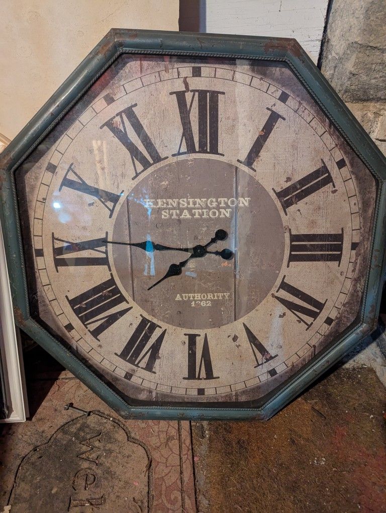 Large Green Antique Clock