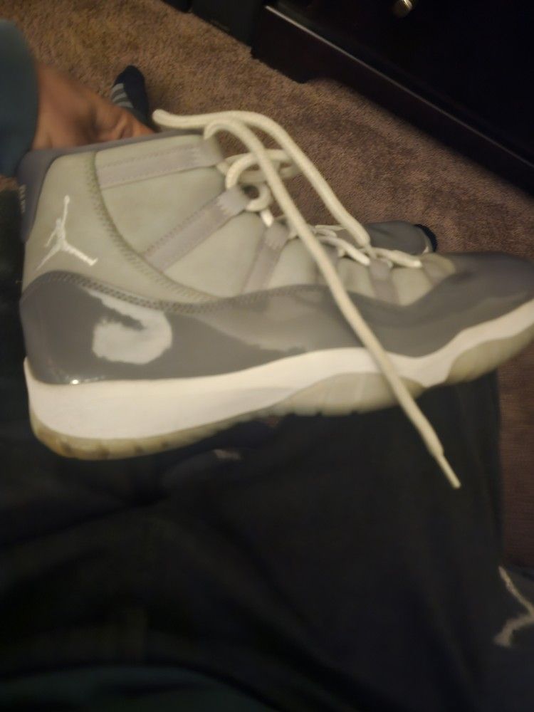Nike Air Jordan 11 Retro XI Cool Grey Size 12