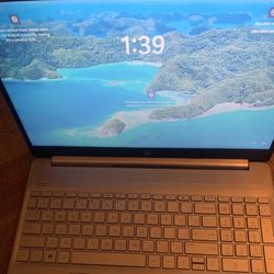 HP Laptop 15 With Gaming Controller 