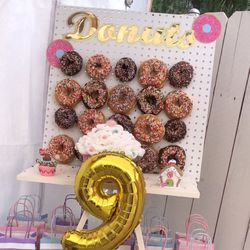 Donut peg board