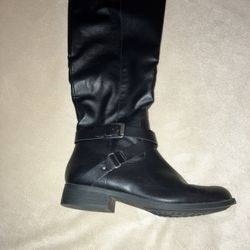 Black Tall Boots