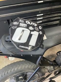 ODI plate with decal