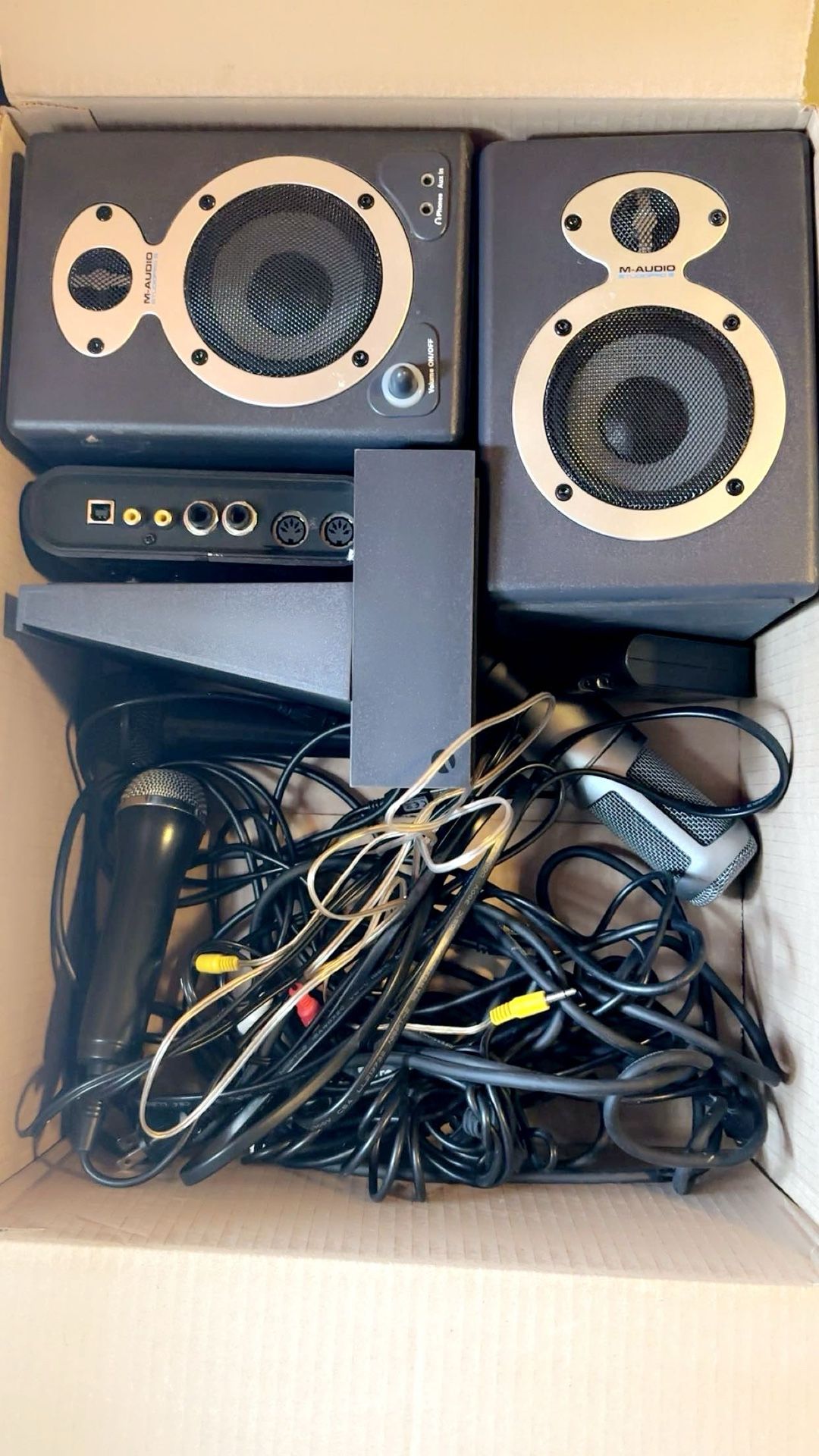 M-Audio StudioPro Speakers And Mic