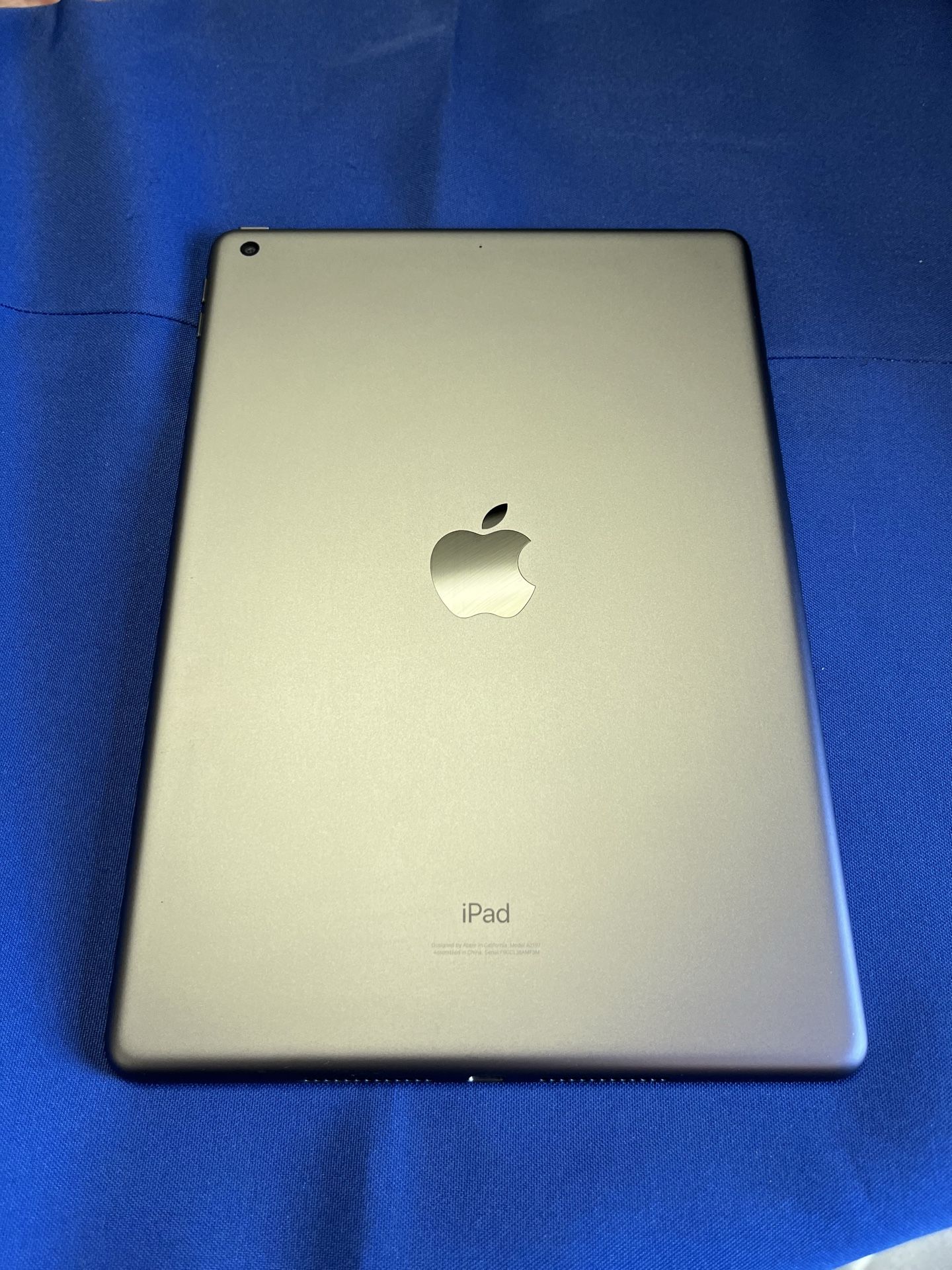 iPad 7th generation 32GB OS version 18.7.3