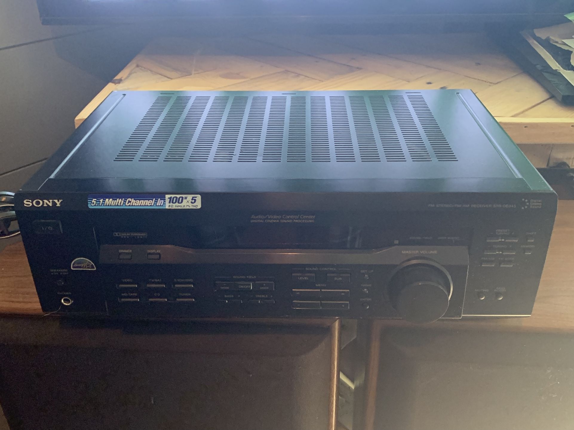 Sony FM Stereo/FM-AM Receiver
