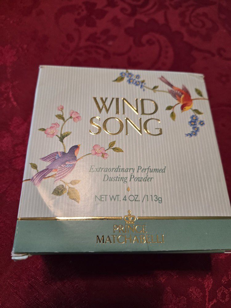 Wind Song Dusting Powder 