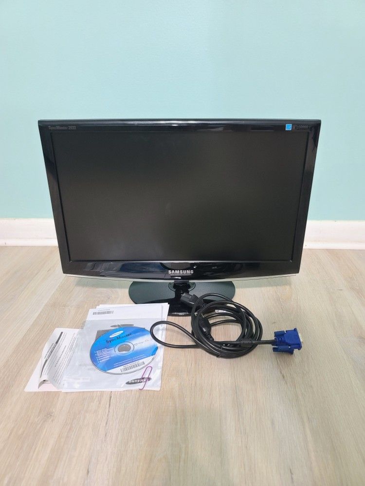 Samsung SyncMaster 2033SW 20" 1600x900 Resolution WideScreen LCD Monitor
